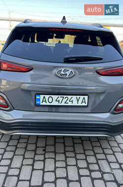 Позашляховик / Кросовер Hyundai Kona Electric 2019 в Ужгороді