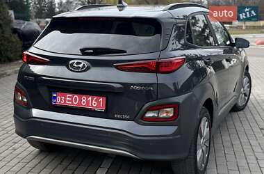 Внедорожник / Кроссовер Hyundai Kona Electric 2020 в 