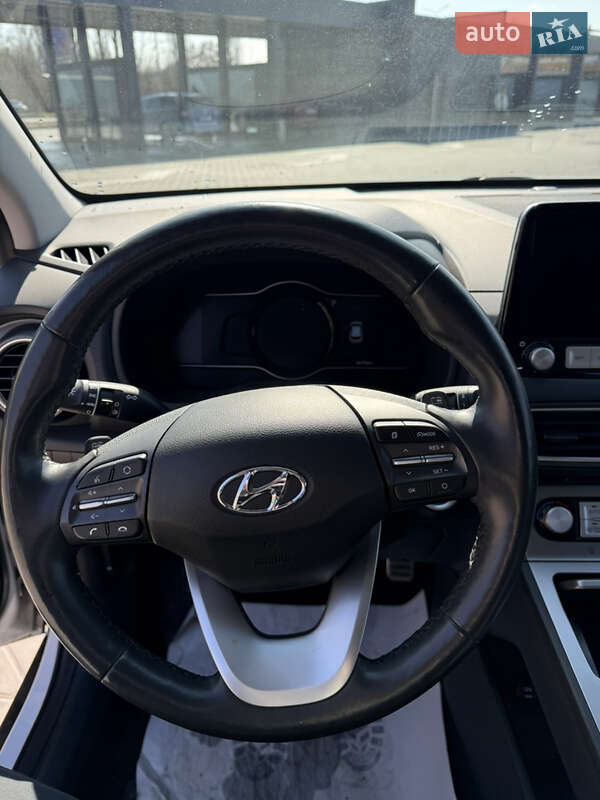 Внедорожник / Кроссовер Hyundai Kona Electric 2020 в Виннице