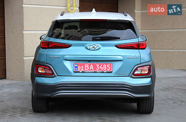 Внедорожник / Кроссовер Hyundai Kona Electric 2020 в 