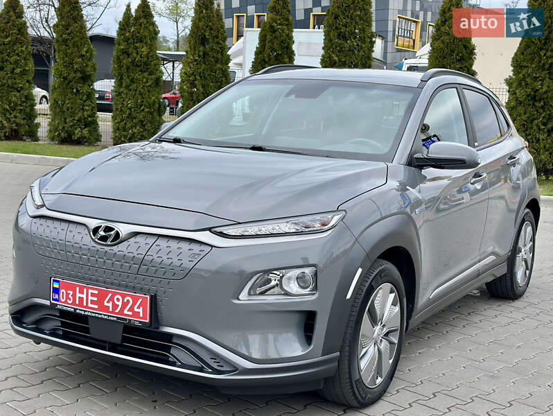 Внедорожник / Кроссовер Hyundai Kona Electric 2020 в 