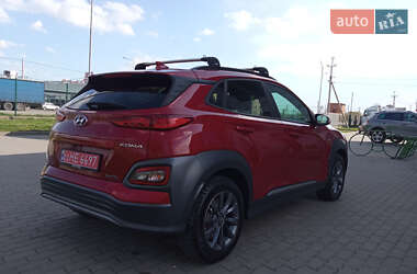 Внедорожник / Кроссовер Hyundai Kona Electric 2018 в 