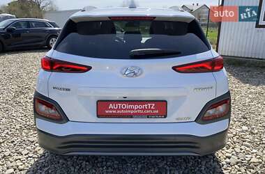 Позашляховик / Кросовер Hyundai Kona Electric 2020 в 