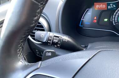 Позашляховик / Кросовер Hyundai Kona Electric 2020 в 
