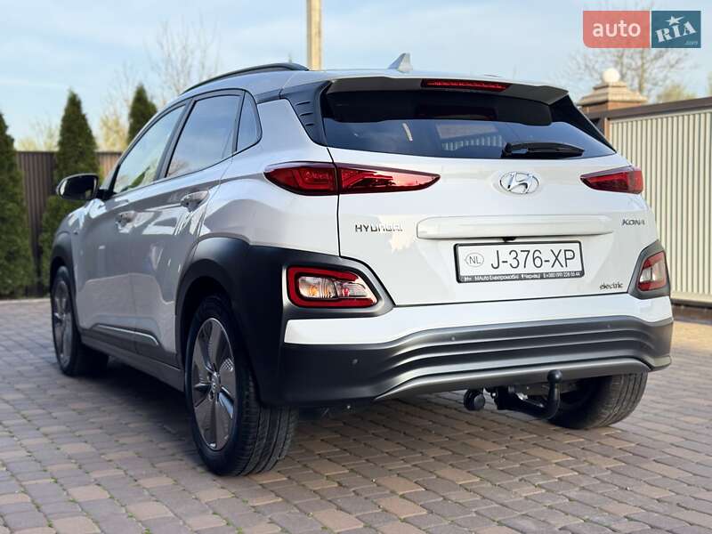 Внедорожник / Кроссовер Hyundai Kona Electric 2020 в Черновцах