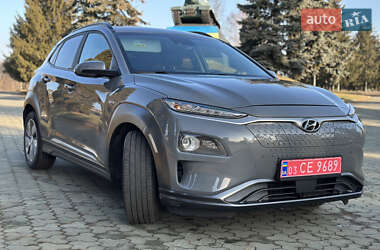Внедорожник / Кроссовер Hyundai Kona Electric 2019 в 