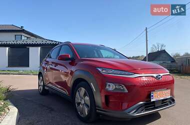 Внедорожник / Кроссовер Hyundai Kona Electric 2020 в 