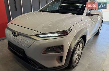 Позашляховик / Кросовер Hyundai Kona Electric 2020 в 