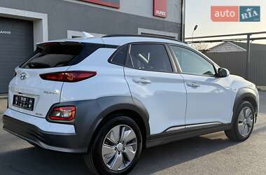 Позашляховик / Кросовер Hyundai Kona Electric 2020 в 