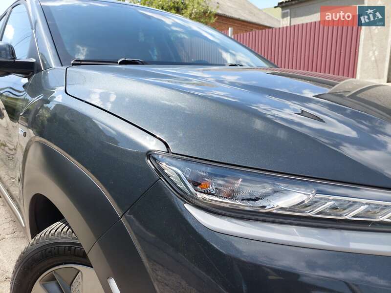 Внедорожник / Кроссовер Hyundai Kona Electric 2019 в Первомайске