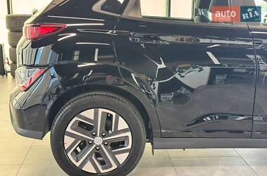 Внедорожник / Кроссовер Hyundai Kona Electric 2021 в 