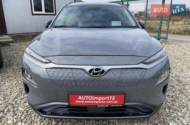 Позашляховик / Кросовер Hyundai Kona Electric 2020 в 