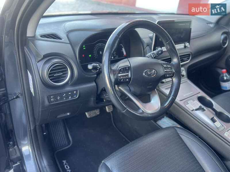 Внедорожник / Кроссовер Hyundai Kona Electric 2020 в Днепре