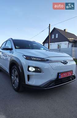 Внедорожник / Кроссовер Hyundai Kona Electric 2019 в Дубно