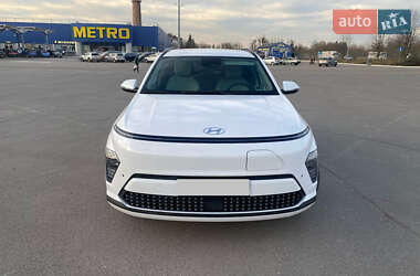 Внедорожник / Кроссовер Hyundai Kona Electric 2024 в Львове