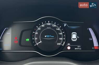 Внедорожник / Кроссовер Hyundai Kona Electric 2019 в 