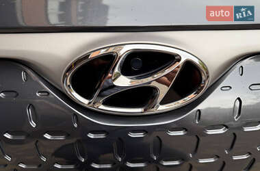 Внедорожник / Кроссовер Hyundai Kona Electric 2021 в 