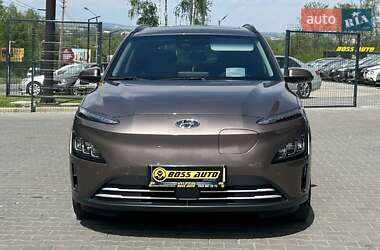 Позашляховик / Кросовер Hyundai Kona Electric 2022 в 