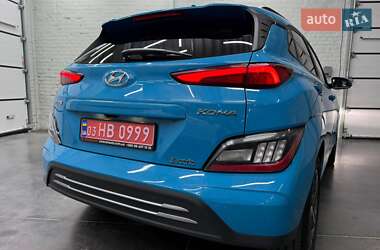 Позашляховик / Кросовер Hyundai Kona Electric 2021 в 