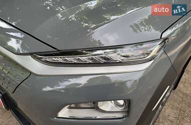 Позашляховик / Кросовер Hyundai Kona Electric 2020 в 