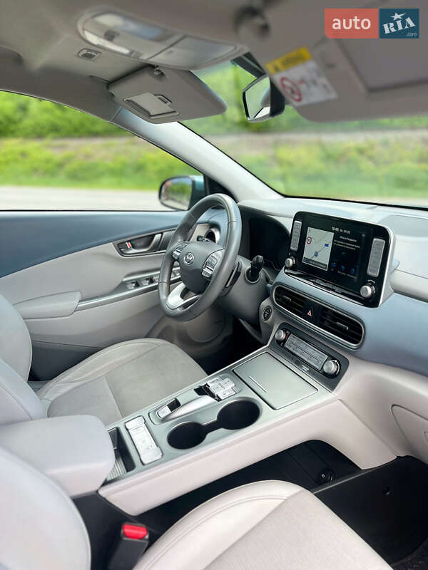 Внедорожник / Кроссовер Hyundai Kona Electric 2019 в Тернополе
