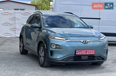 Внедорожник / Кроссовер Hyundai Kona Electric 2019 в 