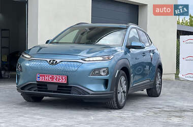 Внедорожник / Кроссовер Hyundai Kona Electric 2019 в 