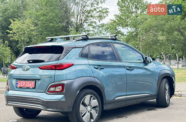 Внедорожник / Кроссовер Hyundai Kona Electric 2018 в 