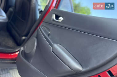 Внедорожник / Кроссовер Hyundai Kona Electric 2022 в 