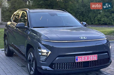 Позашляховик / Кросовер Hyundai Kona Electric 2024 в 