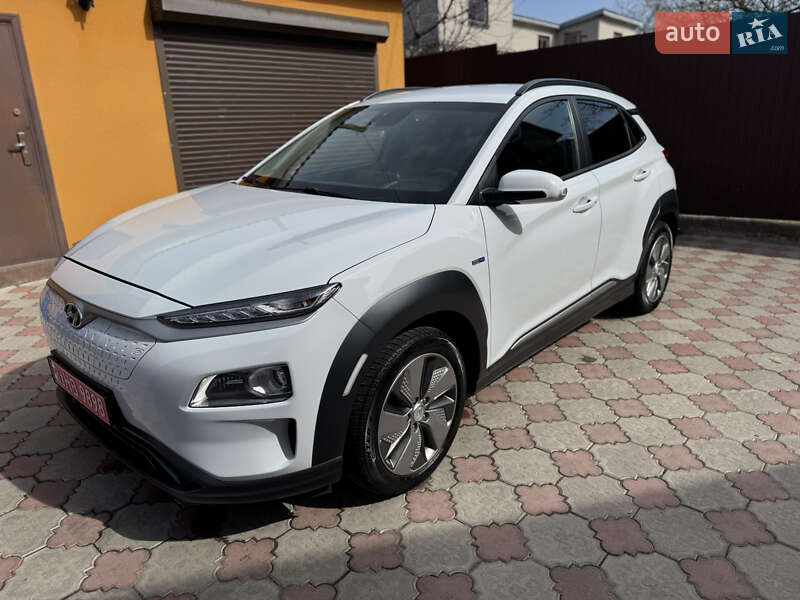 Внедорожник / Кроссовер Hyundai Kona Electric 2019 в Ровно