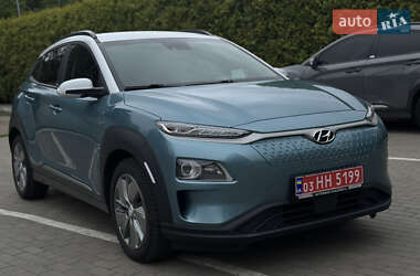 Внедорожник / Кроссовер Hyundai Kona Electric 2020 в 