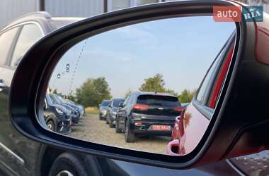 Внедорожник / Кроссовер Hyundai Kona Electric 2021 в 