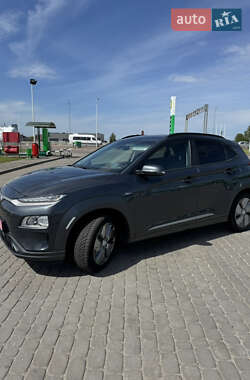 Внедорожник / Кроссовер Hyundai Kona Electric 2020 в Ровно