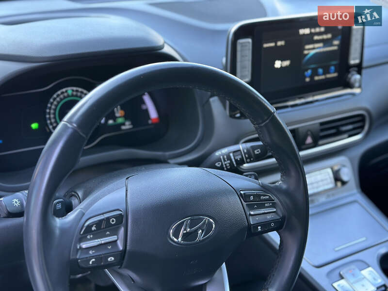 Позашляховик / Кросовер Hyundai Kona Electric 2019 в Луцьку