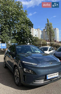 Позашляховик / Кросовер Hyundai Kona Electric 2022 в Києві