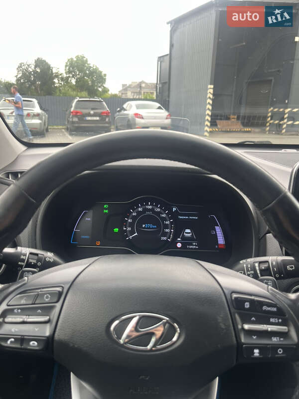 Внедорожник / Кроссовер Hyundai Kona Electric 2019 в Львове