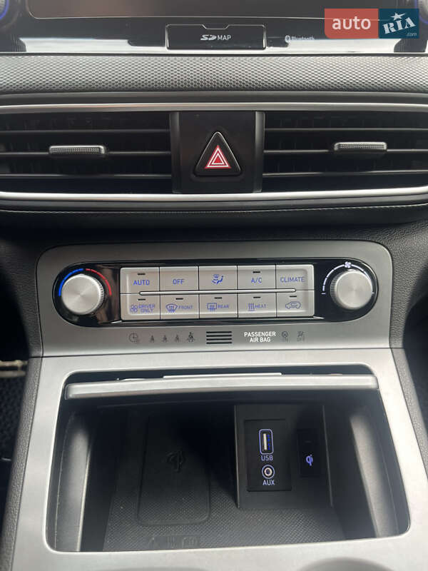 Внедорожник / Кроссовер Hyundai Kona Electric 2019 в Львове