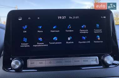 Позашляховик / Кросовер Hyundai Kona Electric 2021 в 