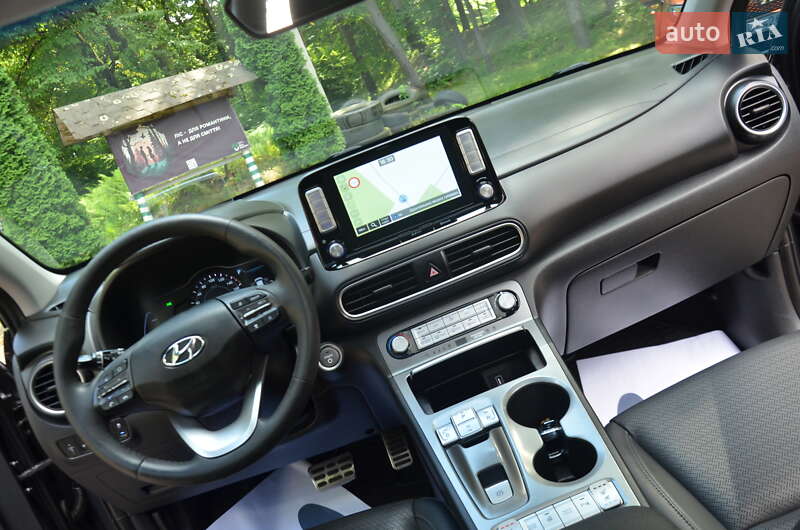 Позашляховик / Кросовер Hyundai Kona Electric 2020 в Дрогобичі
