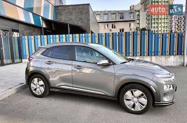 Позашляховик / Кросовер Hyundai Kona Electric 2020 в Києві