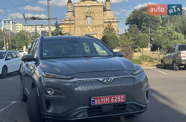 Позашляховик / Кросовер Hyundai Kona Electric 2020 в Миколаєві