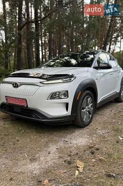 Позашляховик / Кросовер Hyundai Kona Electric 2020 в Києві