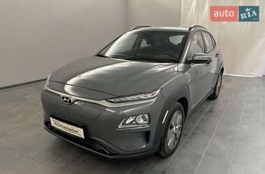Внедорожник / Кроссовер Hyundai Kona Electric 2021 в Киеве