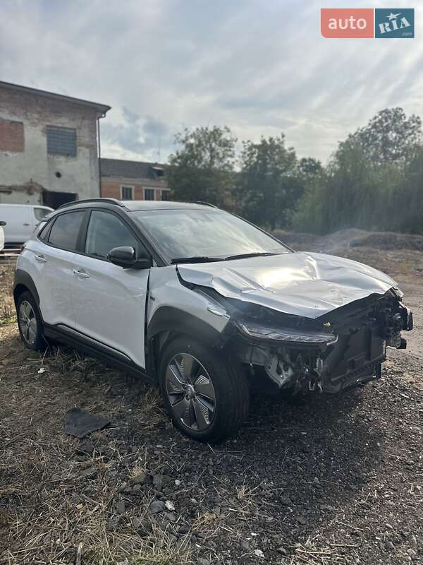 Hyundai Kona Electric 2021