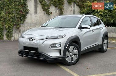Внедорожник / Кроссовер Hyundai Kona Electric 2020 в Ровно