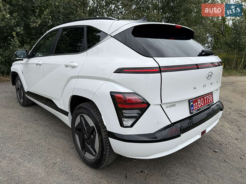 Hyundai Kona Electric 2024