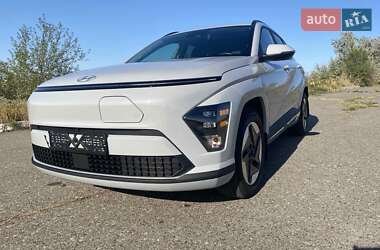 Внедорожник / Кроссовер Hyundai Kona Electric 2024 в Одессе