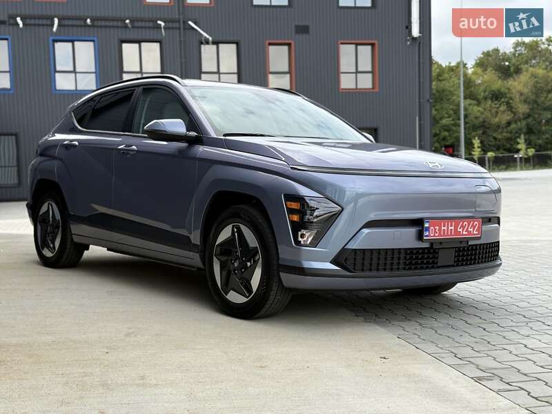 Внедорожник / Кроссовер Hyundai Kona Electric 2024 в Дубно