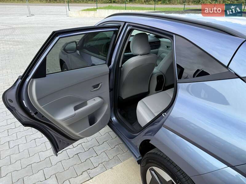 Внедорожник / Кроссовер Hyundai Kona Electric 2024 в Дубно